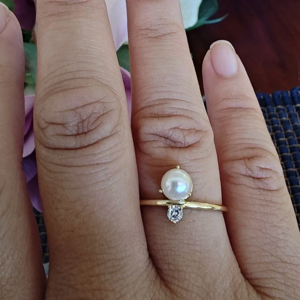 Duo ring Pearl and Accent Stone